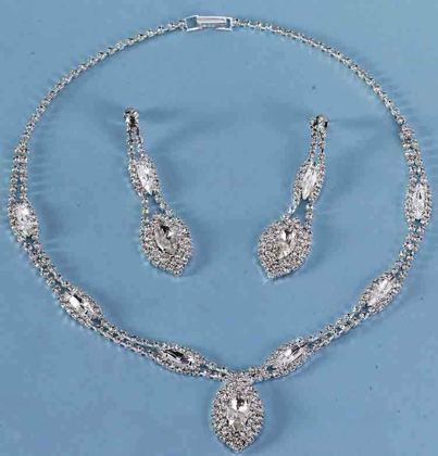 Stone jewellery set