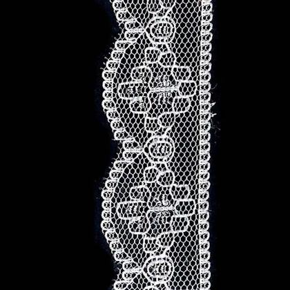 Rigid raschel lace - design 030