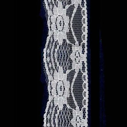 Rigid raschel lace - design 037