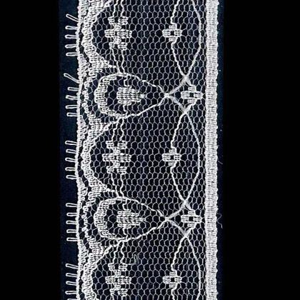 Rigid raschel lace - design 038