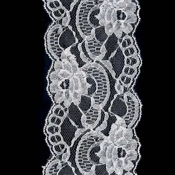 Rigid raschel lace - design 045