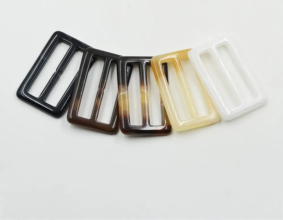Plastic slide and ring buckles photo 4
