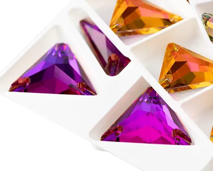 Sew-on crystal stones - triangle photo 3