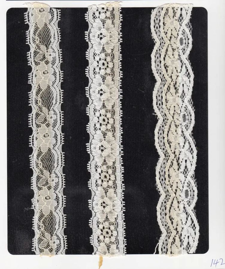 Assorted lace - design 098