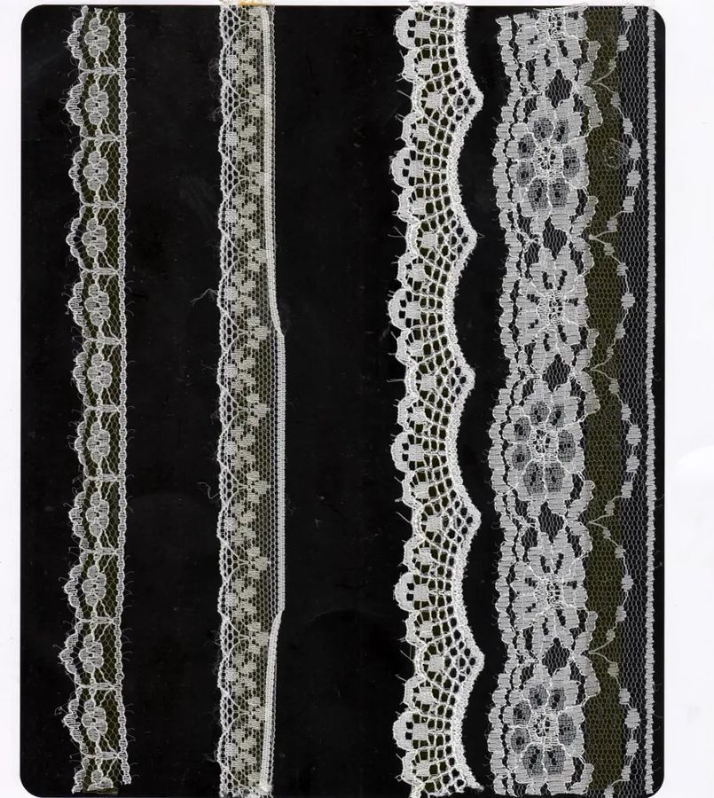 Assorted lace - design 109