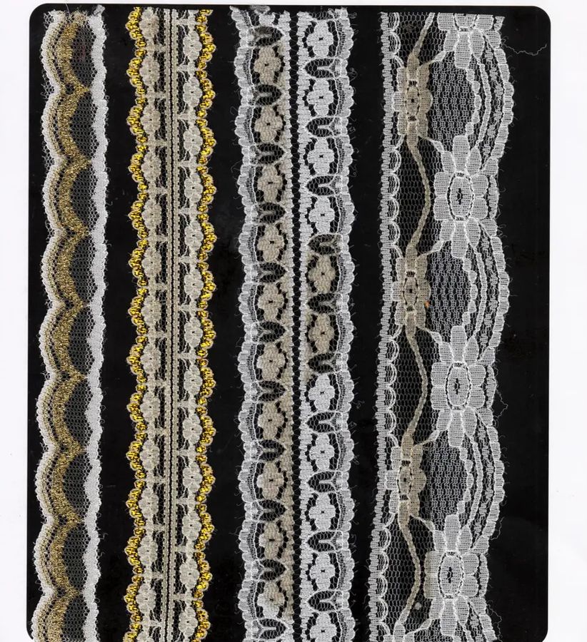 Assorted lace - design 112