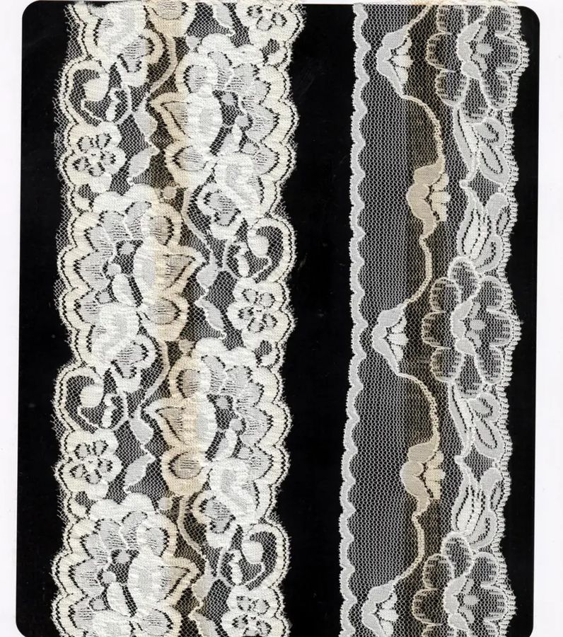Assorted lace - design 114