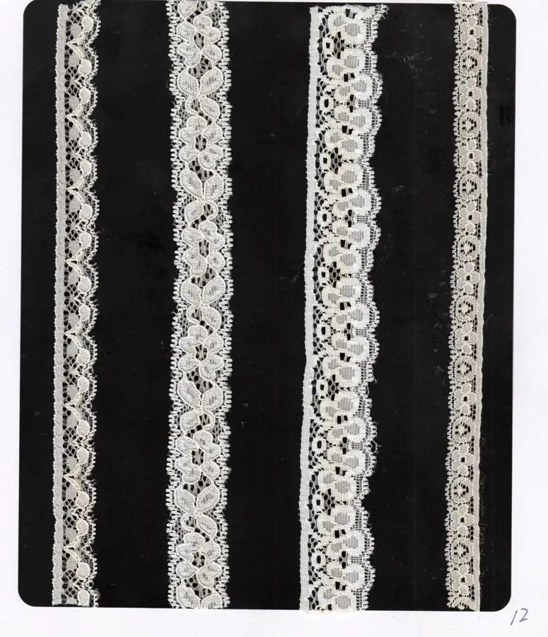Assorted lace - design 121