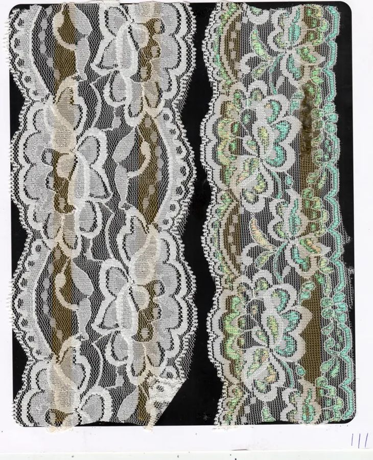 Assorted lace - design 128