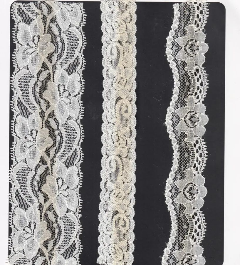Assorted lace - design 133