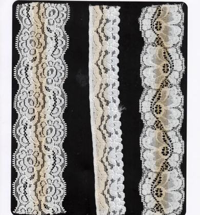 Assorted lace - design 136
