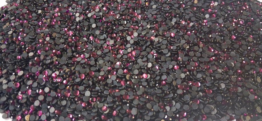 M/C hotfix rhinestones - Dark Amethyst SS8