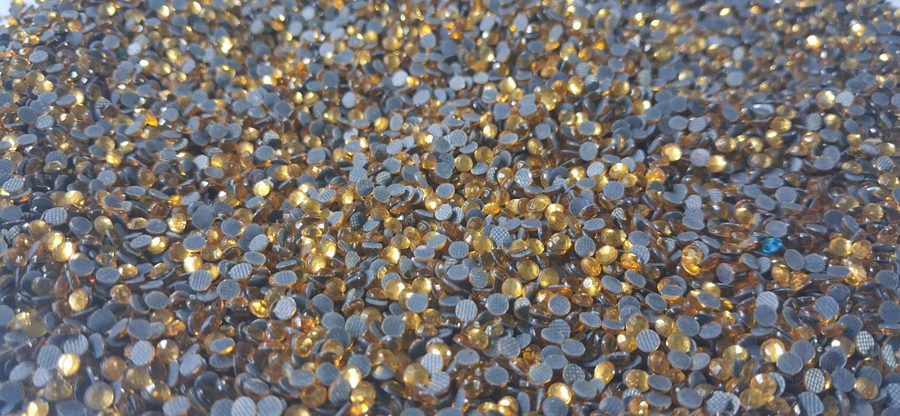 Hotfix glass rhinestones 2-cut - Topaz SS8