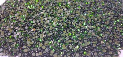 Hotfix glass rhinestones 2-cut - Emerald SS8
