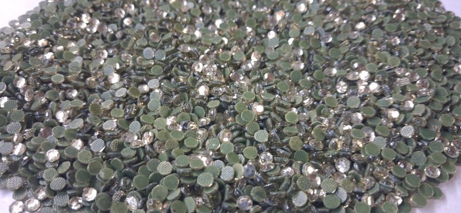 Hotfix glass rhinestones 2-cut - Jonquil SS16