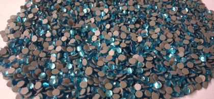 Hotfix glass rhinestones 2-cut - Aquamarine SS21