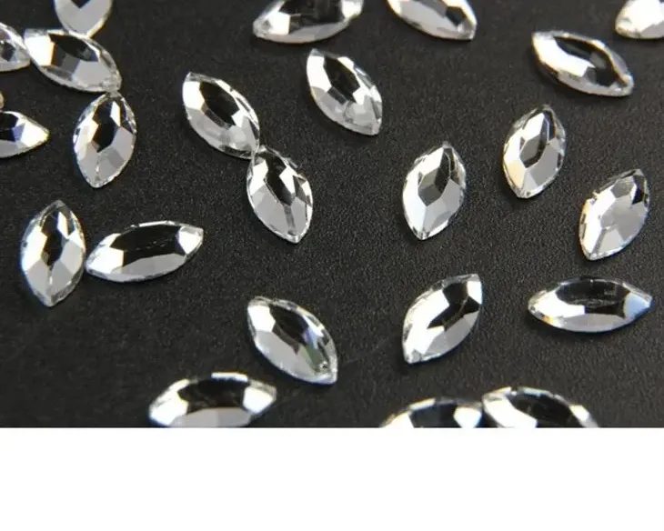 Hotfix fancy-shape rhinestones - navette photo 3