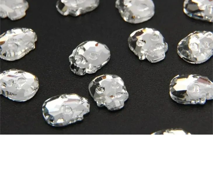 Hotfix fancy-shape rhinestones - skull photo 2