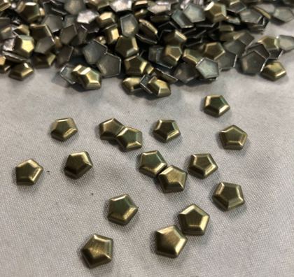 Hotfix nailhead studs - hexagon