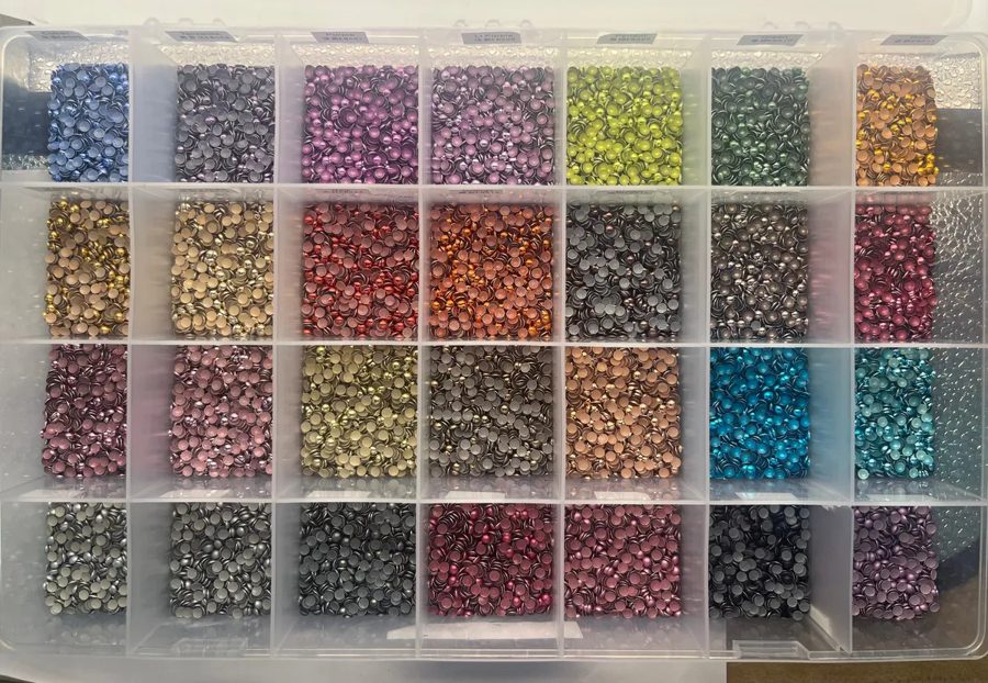 Hotfix half-round studs 6 mm