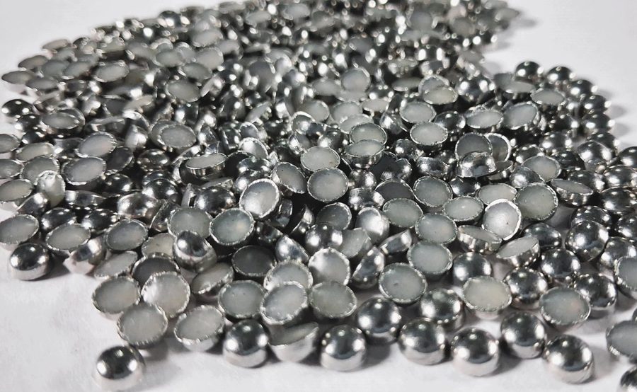 Hotfix zinc alloy convex studs - round - Silver 5 mm