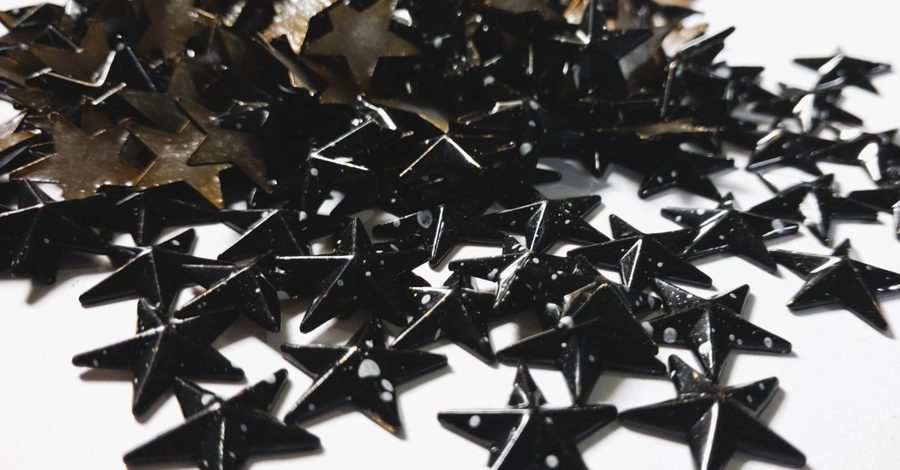 Hotfix zinc alloy convex studs - star - Black With Spray 13 mm