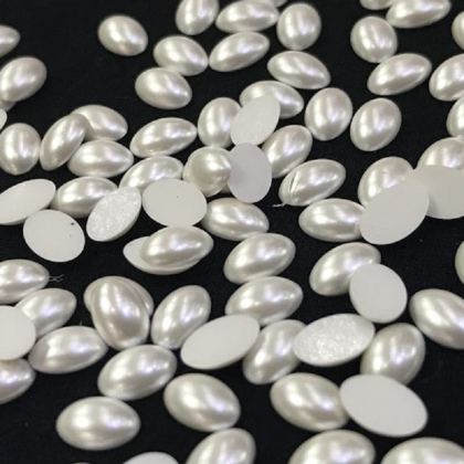 Hotfix half pearl oval