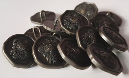 Metal sewing button - style 011
