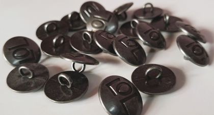 Metal sewing button - style 018
