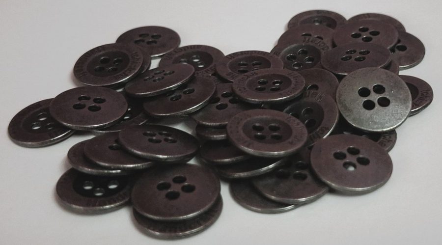 Metal sewing button - style 032