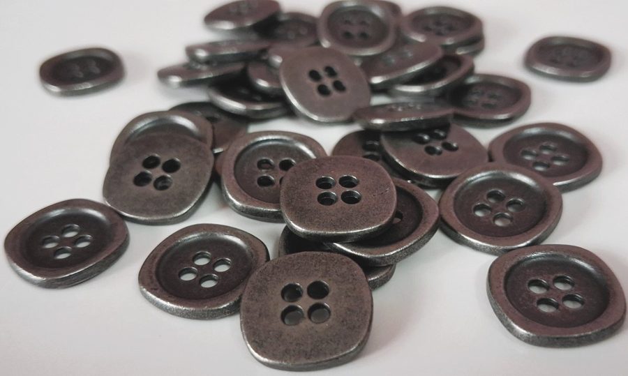 Metal sewing button - style 049