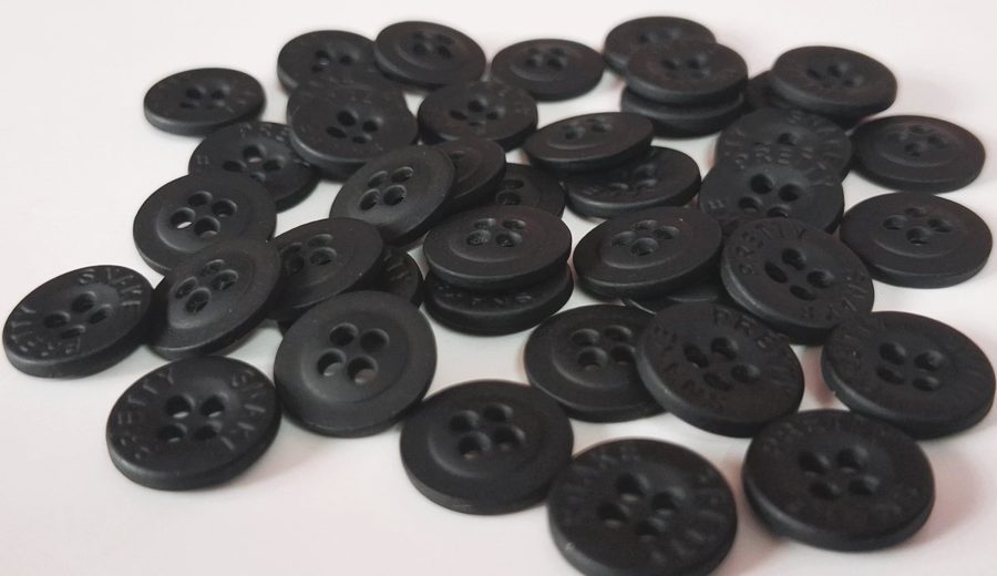 Metal sewing button - style 052
