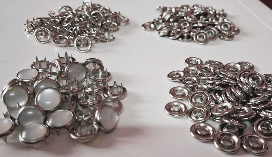 Prong snap fastener - style 009