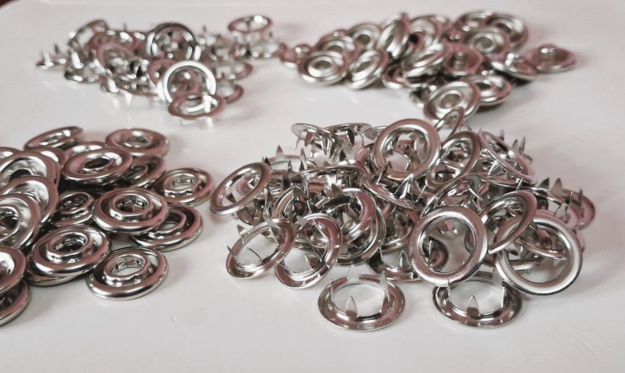 Prong snap fastener - style 019