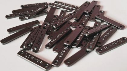 Metal label - style 007