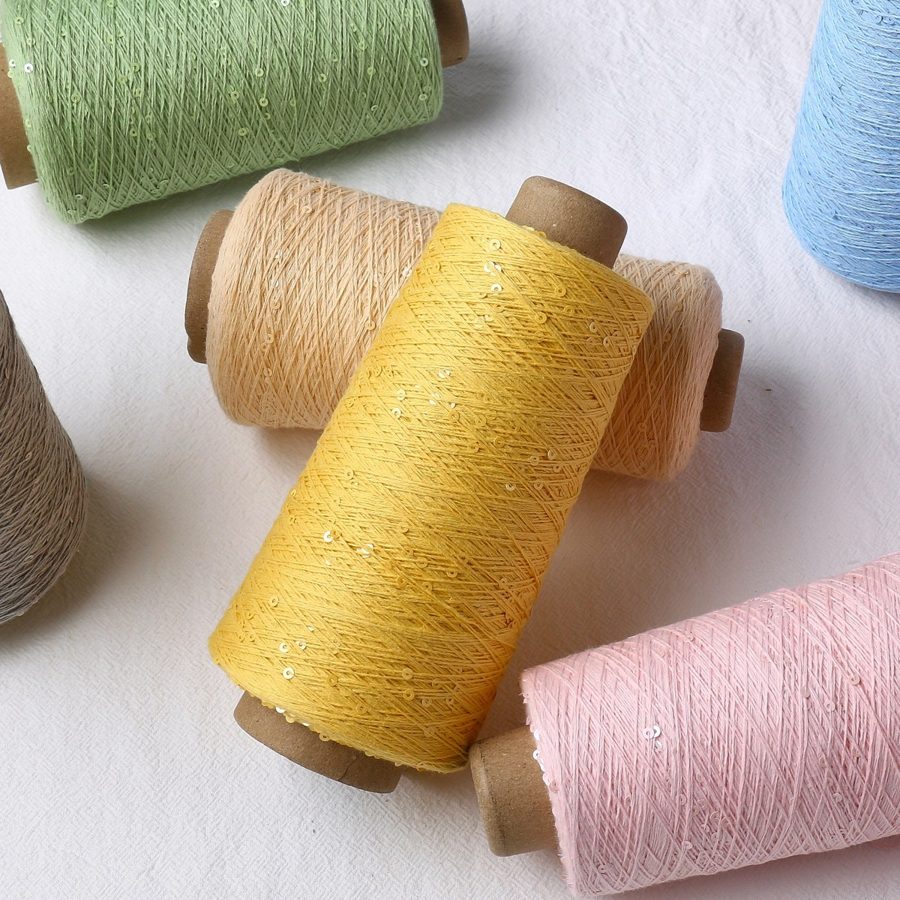 Sequin yarn - hologram photo 3