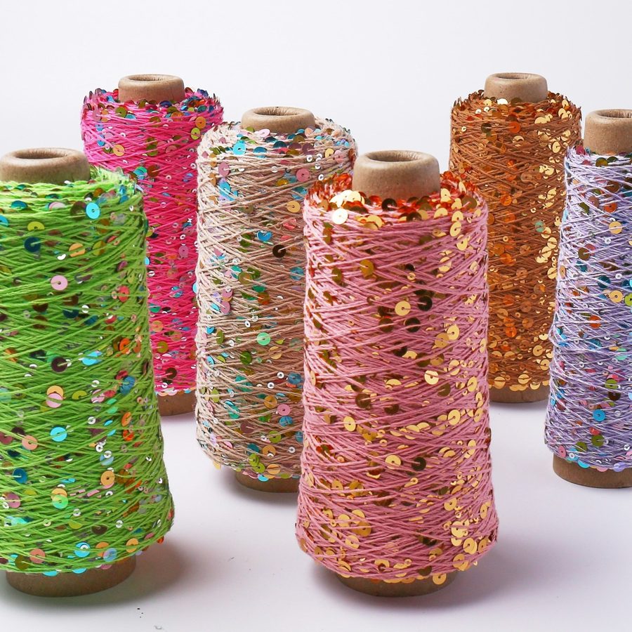 Sequin yarn - hologram photo 4